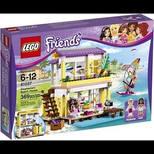 Lego Friends Stephanie’s Beach House!